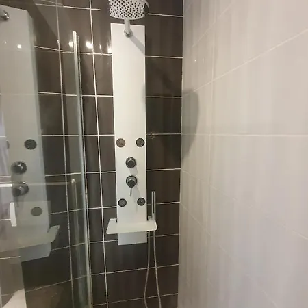 Hypercentre Proche Gare Sncf, Port, Plage, Marche Provencal - Wifi Appartement Toulon