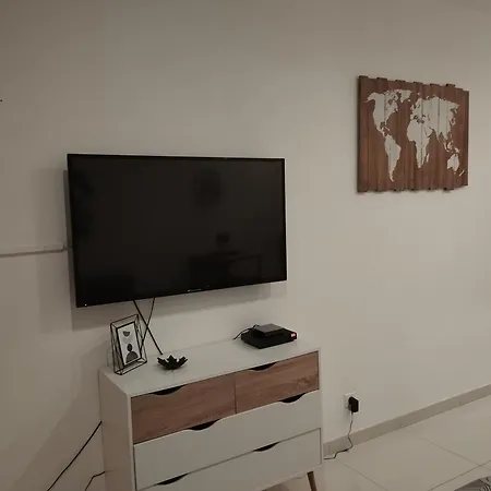 Appartement Hypercentre Proche Gare Sncf, Port, Plage, Marche Provencal - Wifi *